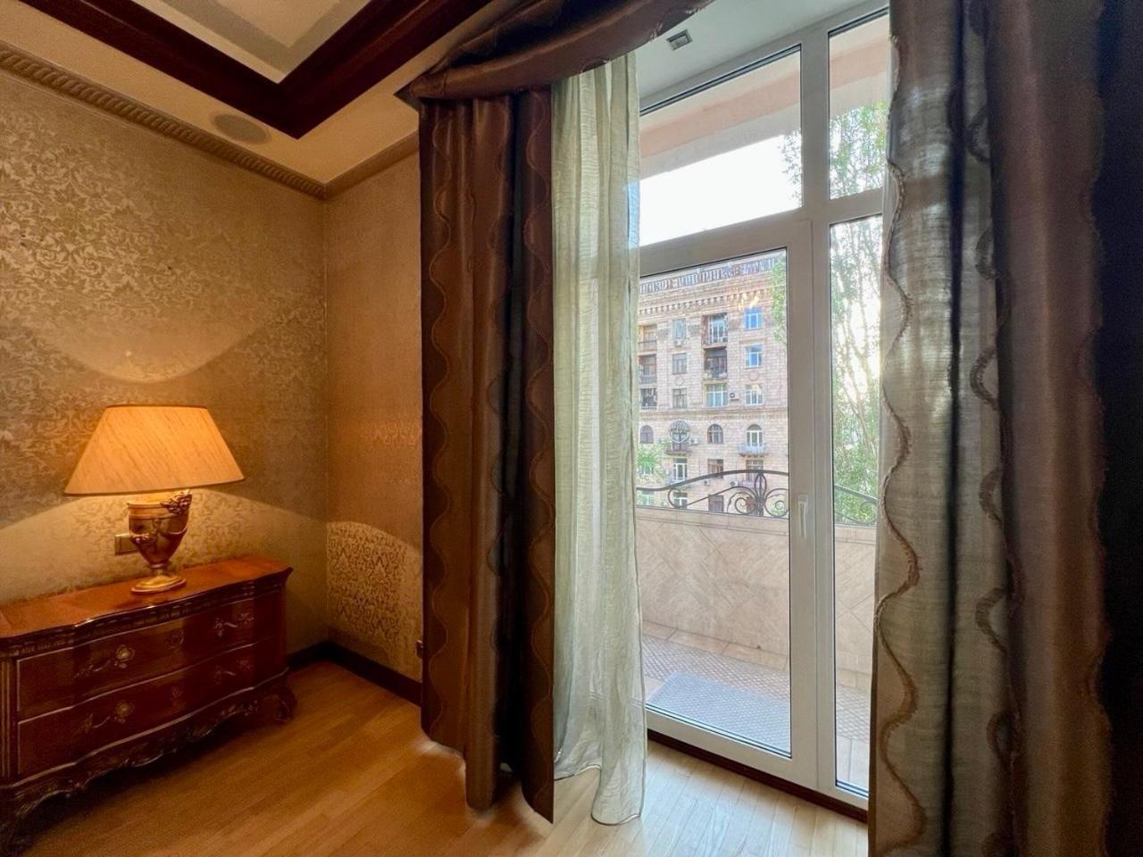 Apartments Rentals Ukraine On Kreshchatik Kiev Ngoại thất bức ảnh